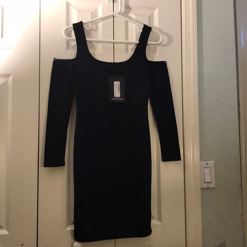 pretty little thing black dress